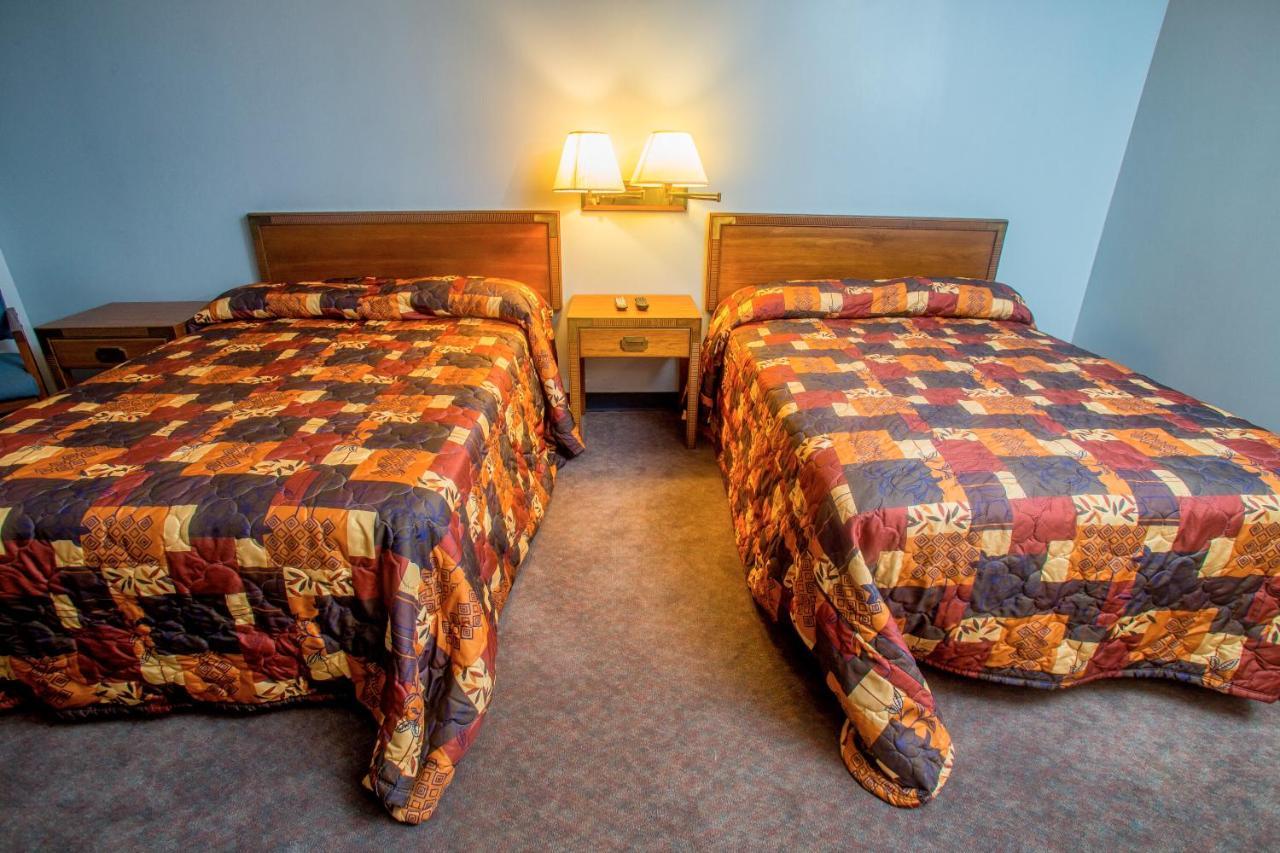 Lafayette Inn Moundsville 外观 照片