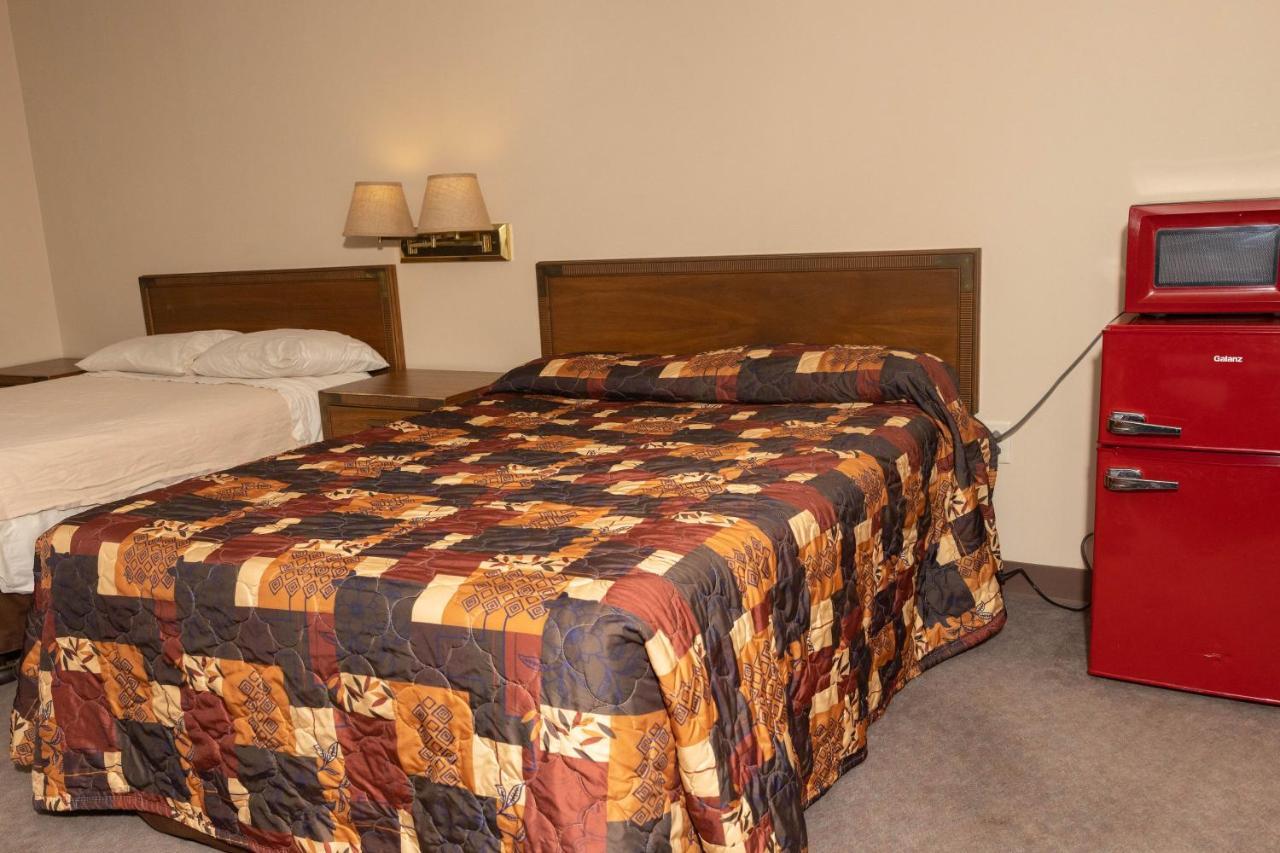 Lafayette Inn Moundsville 外观 照片